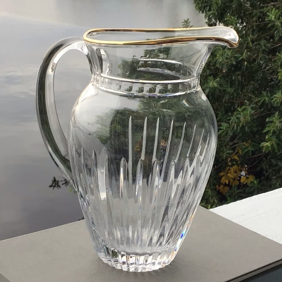 Waterford Crystal Marquis Hanover Cut, Clear Pitcher with Gold Trim - Picture 7 of 15